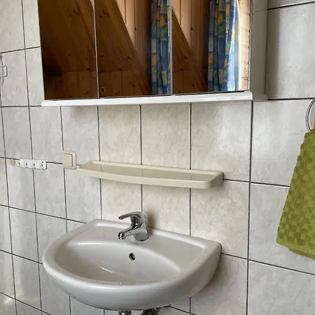 Old Huesung - Muz328 By Interhome